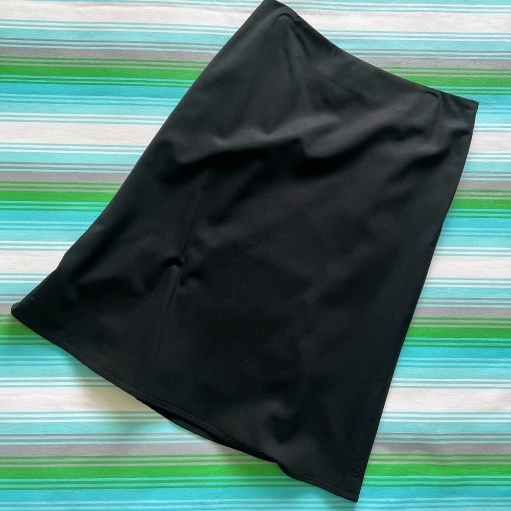 SALE! Banana Republic tulip hem skirt Size 8